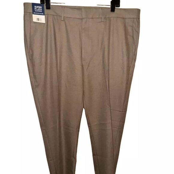 Haggar Men's Super Flex Pants Tan 40 x 32 NWT - Picture 2 of 7